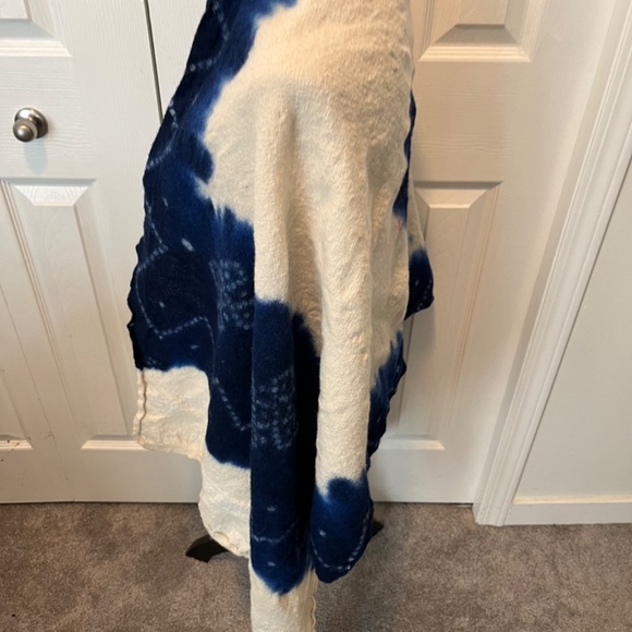 Women’s wool scarf - Picture 6 of 10